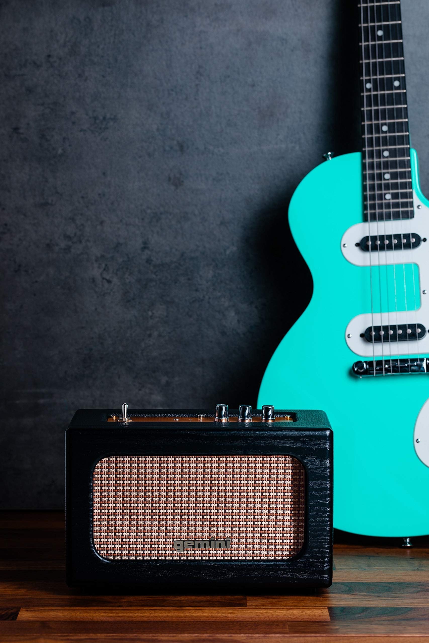 GTR-100 Vintage Bluetooth Speaker - 40W Portable Retro Wireless Audio