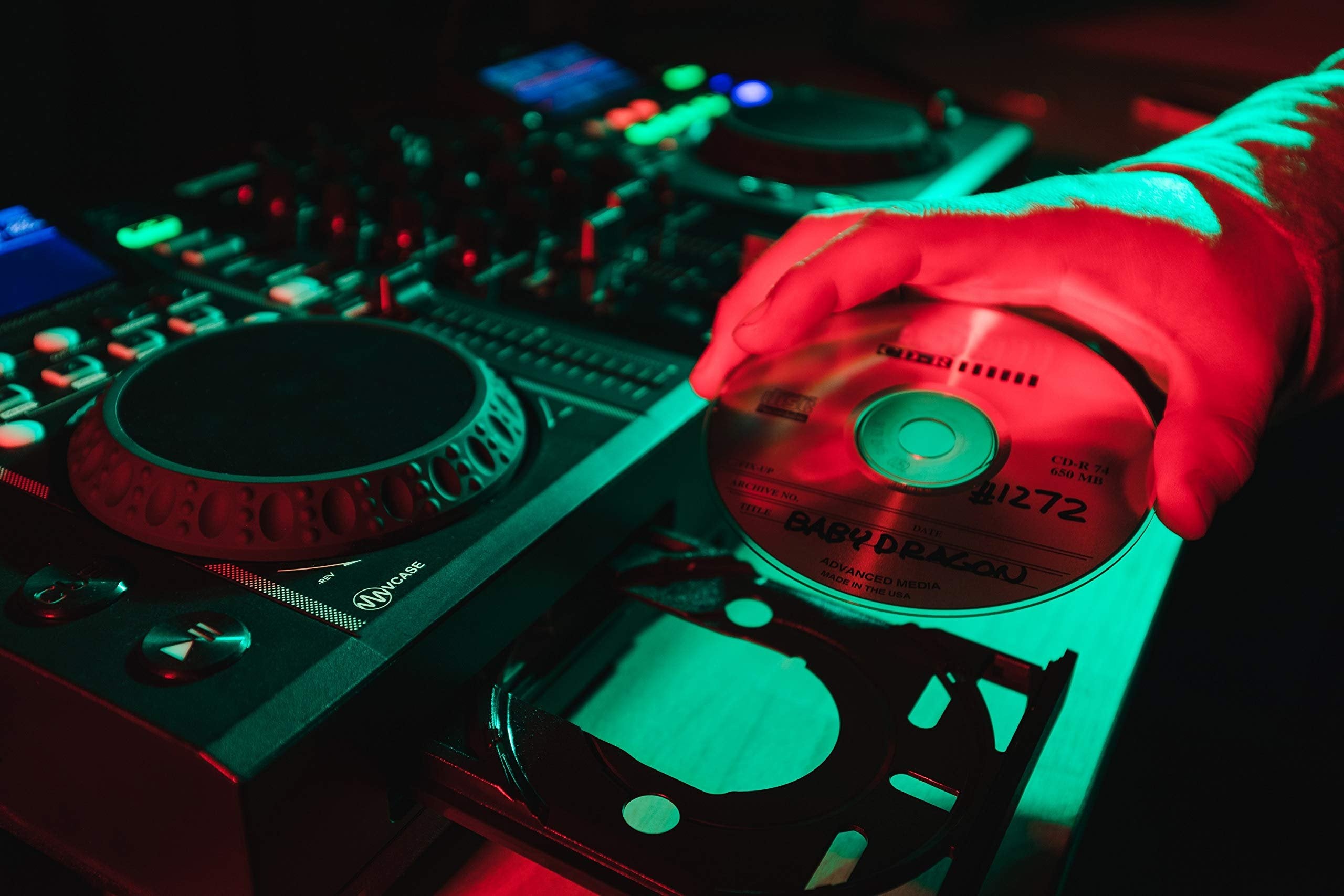 Gemini MDJ-600 Professional DJ CD USB Media Player with Touch Platter