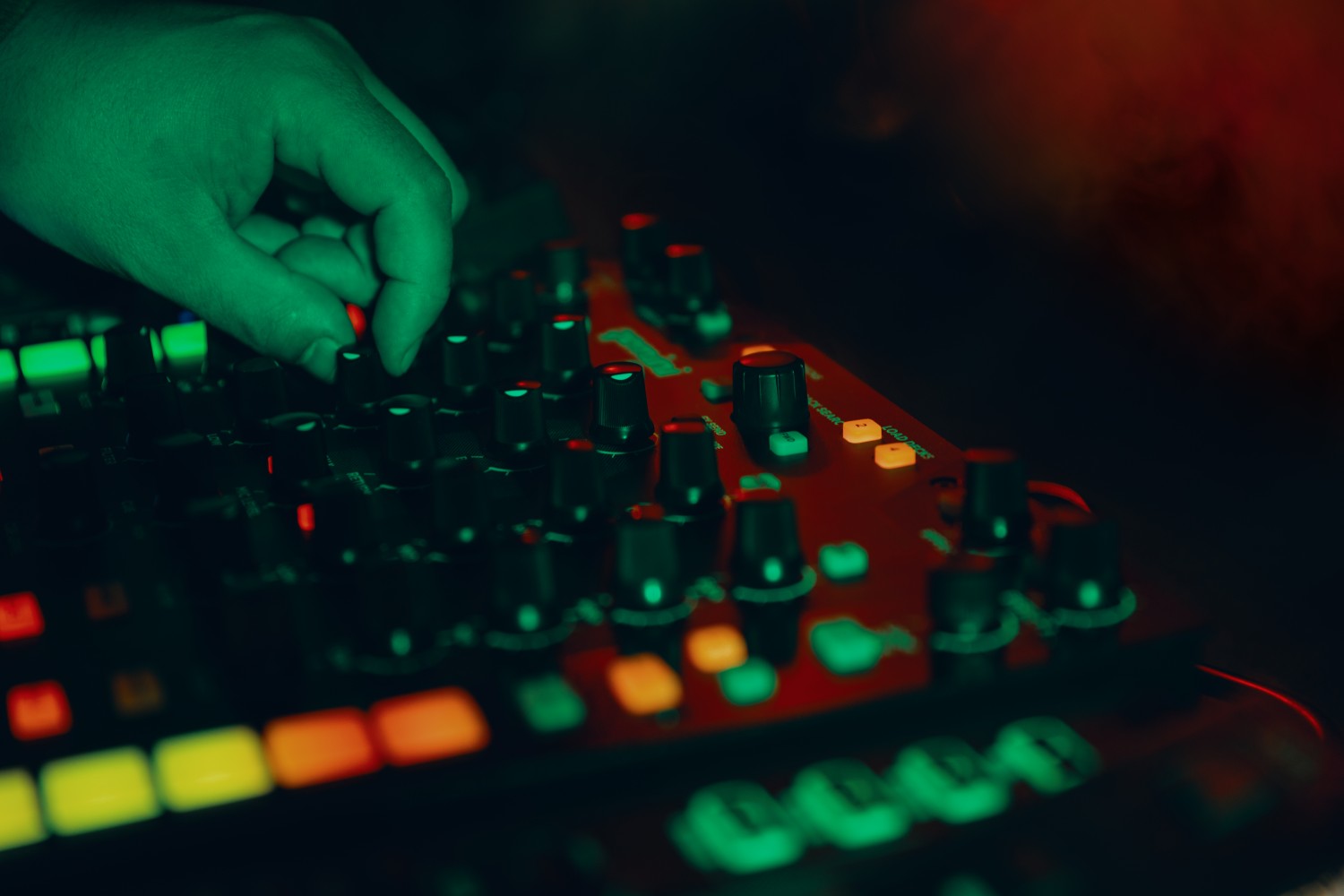 Adjusting levels for smooth karaoke transitions